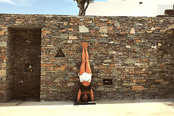 Yoga and wellness at Kavos studios Sifnos