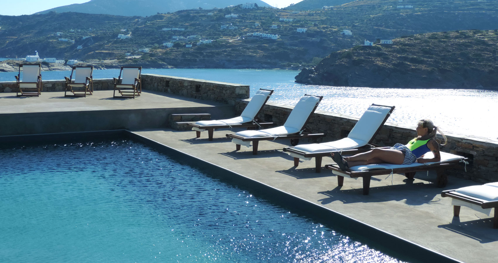 Hotel Kavos with pool in Sifnos