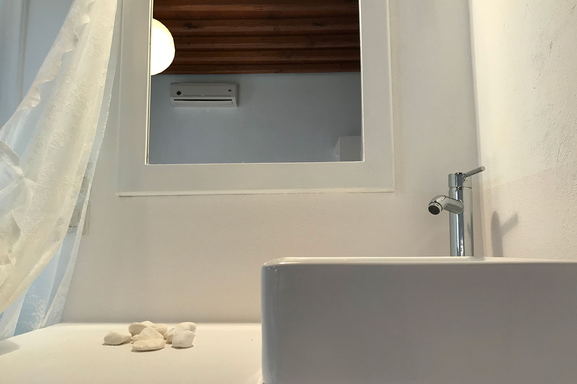 The bathroom of Studios Almira and Rigani at Kavos