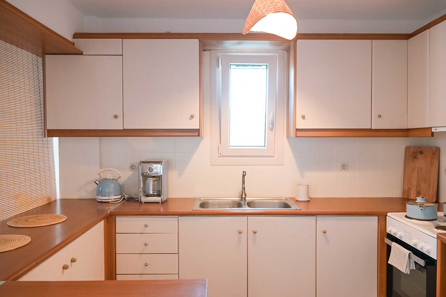 The kitchen of the Ambeli family house at Sifnos