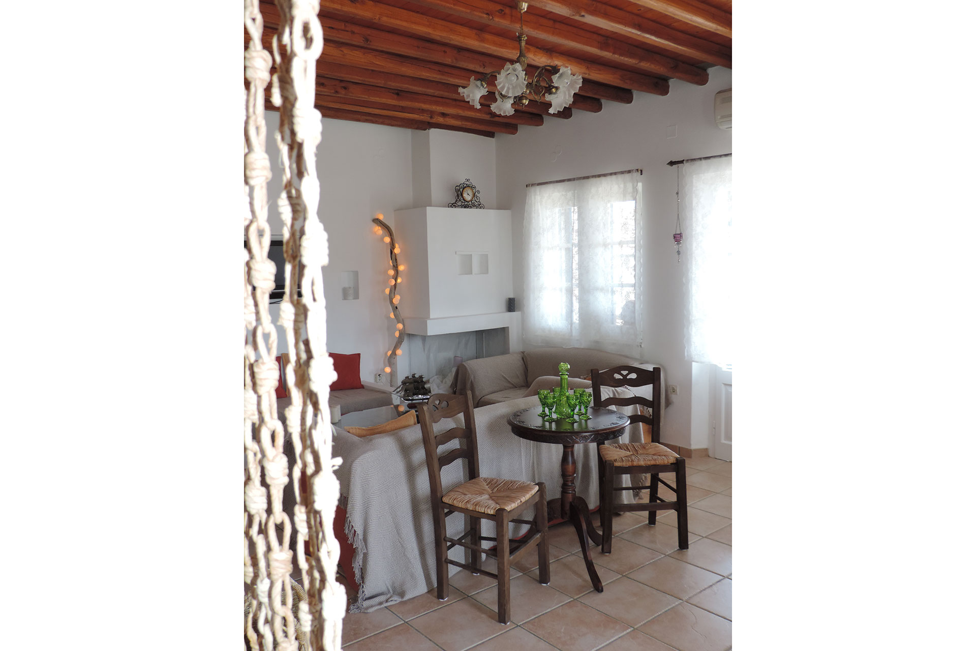 The sitting room of Elia family house at Sifnos