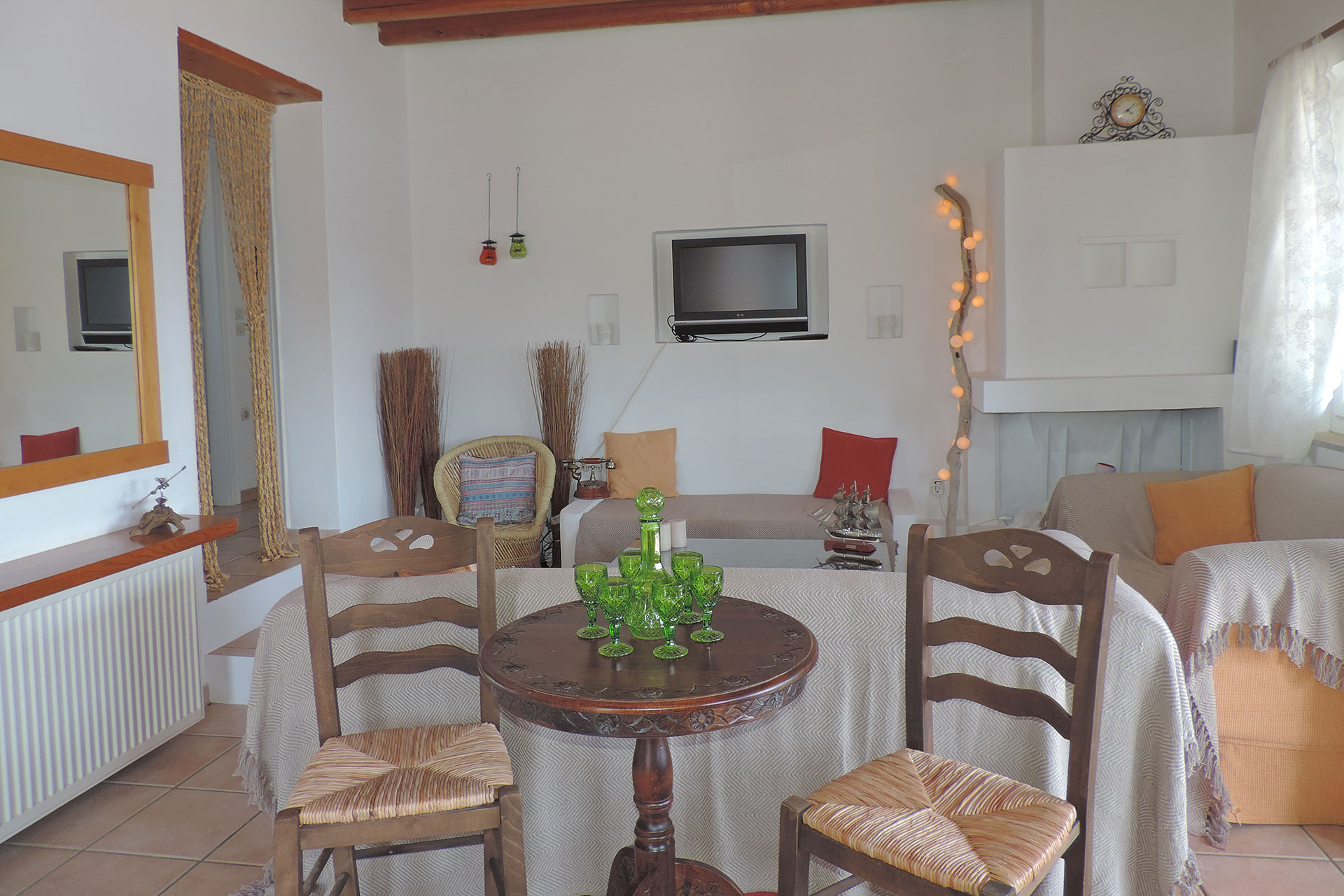 The sitting room of Elia family house at Sifnos