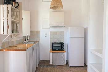 Louisa family studio at Kavos